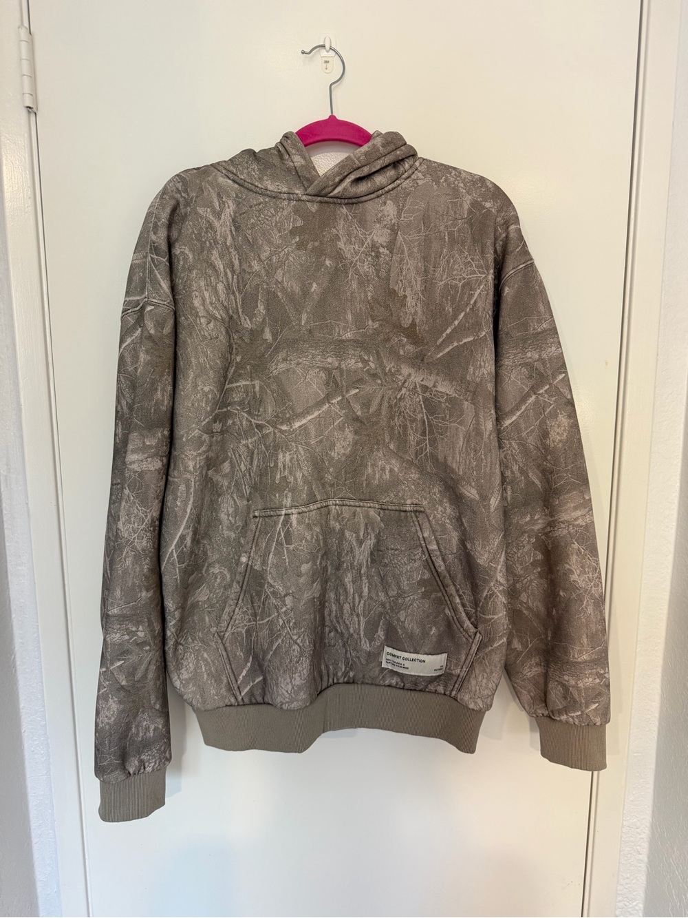 Comfrt Collection Camo Hoodie woodland  Pullover Sweatshirt Medium